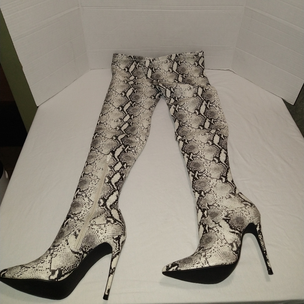 Steve Madden Dominique Thigh High white snake skin Boots